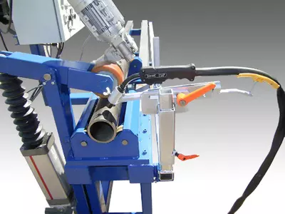 Rundschweißautomat mit Backenfutter