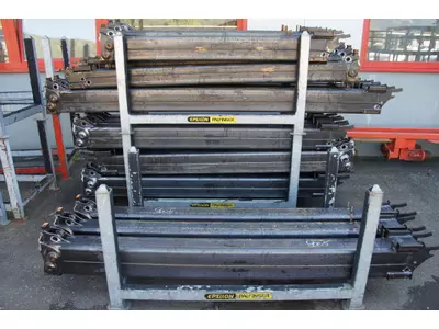 z.B.: Für "Epsilon Kran GmbH"