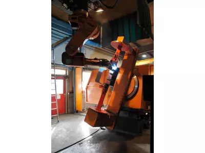 Schweißroboter (Cloos Romat 320)