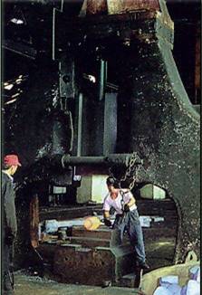 Free forging hammer of 5T