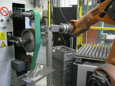 Schleif- und Polierroboter SHL I