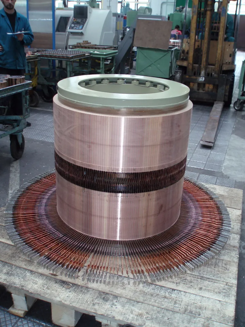 Bolted commutators