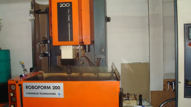 Roboform 200