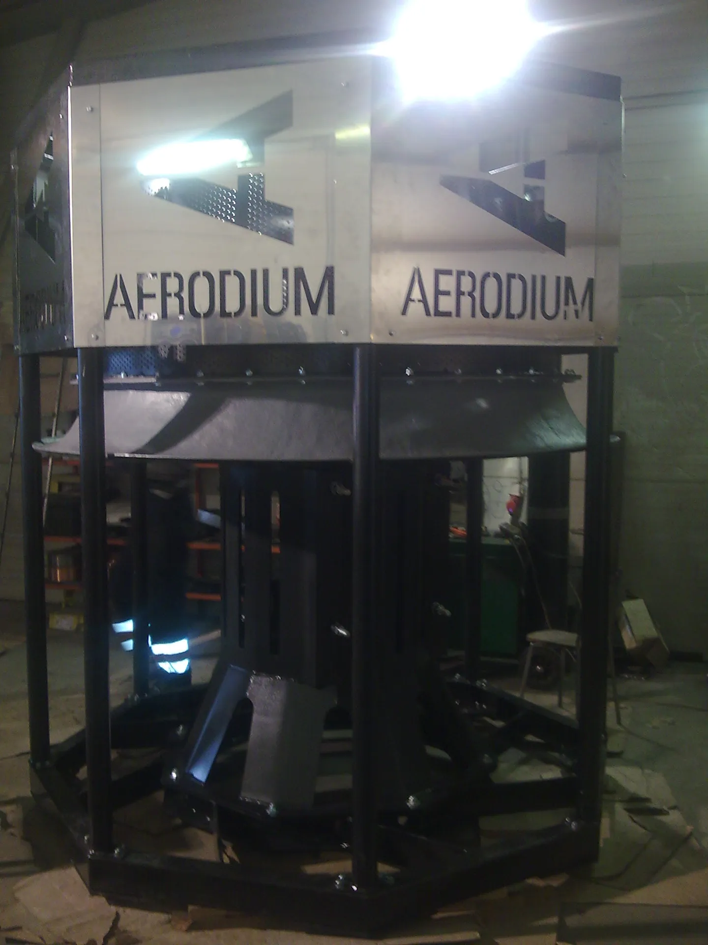 Aerodium air flow controller