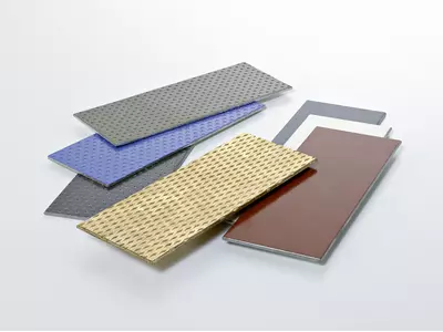 Gleitstreifen aus Verbundgleitlagerblechen