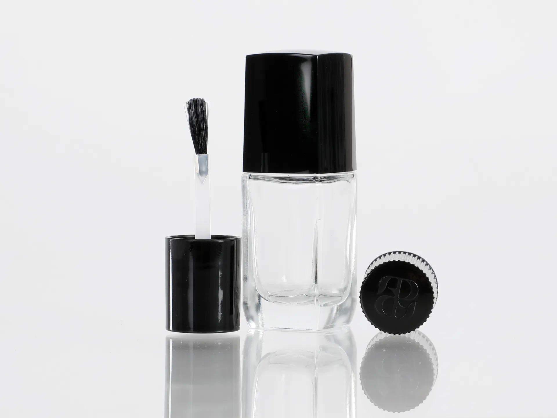 Schraubverschluss + Kappe für Nagellackflasche