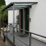 Überdachung