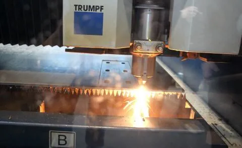 Lasermaschine