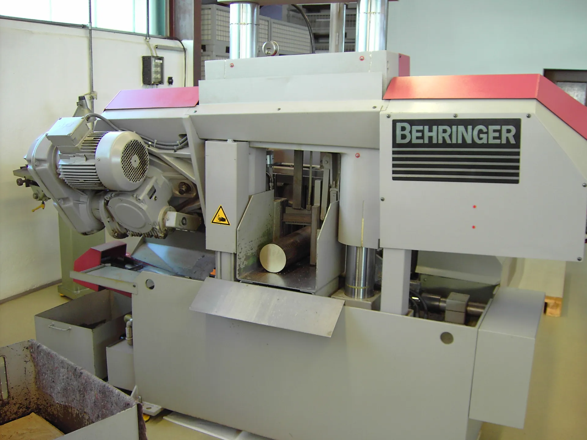 Bandsaegeautomat