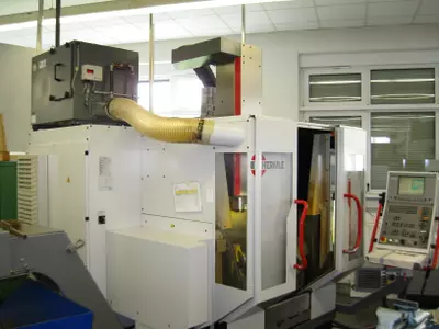 C600U 5-Achsen Fräsmaschine