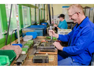 Einstemmschlossmontage