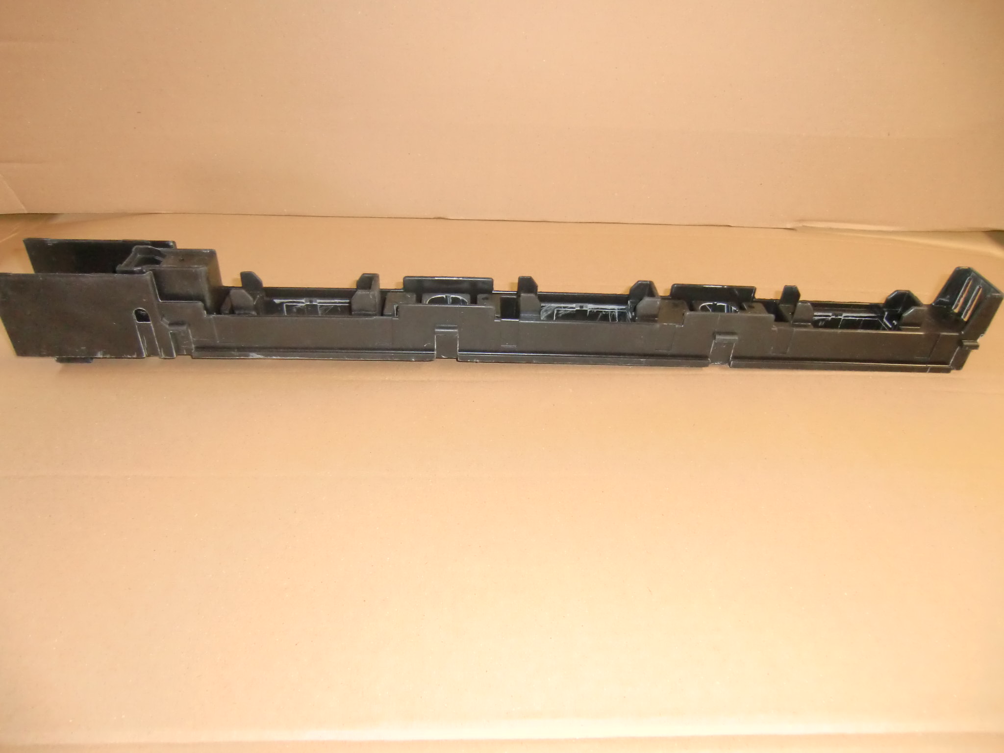 Sockel für Hochspannungssicherungen