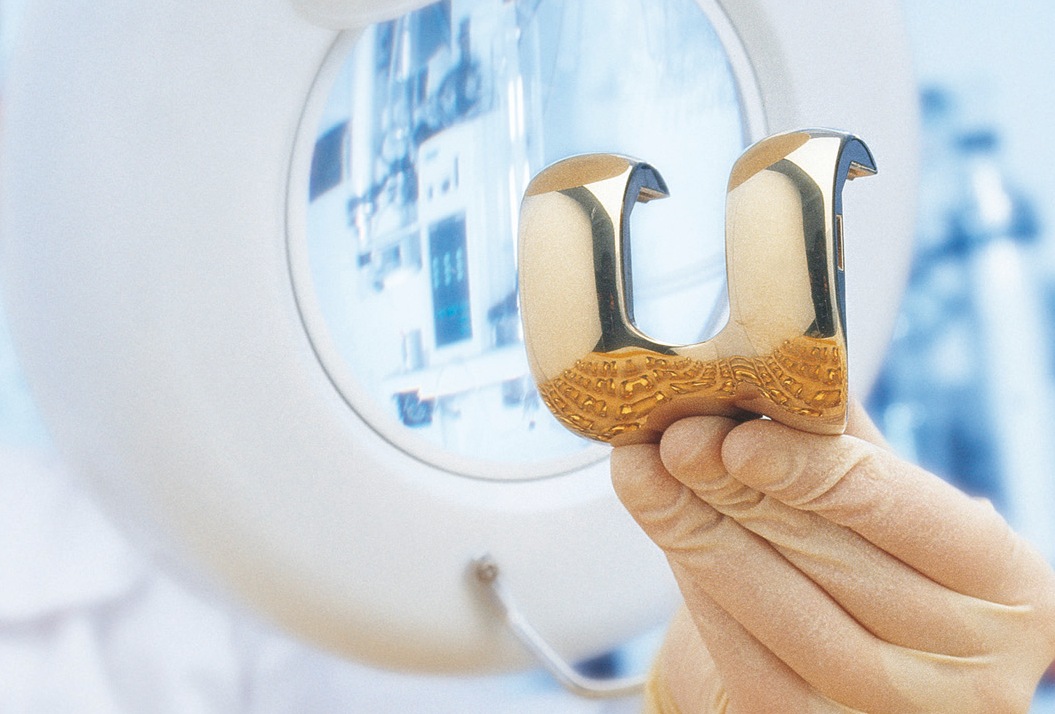 Knieimplantat