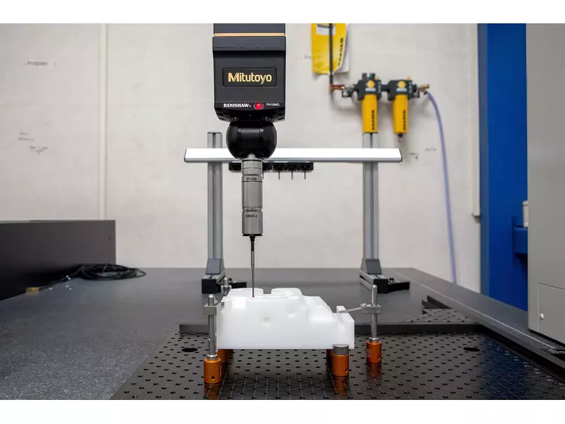 koordinatenmessmaschine_mitutoyo_img_8995_1920x1280.webp