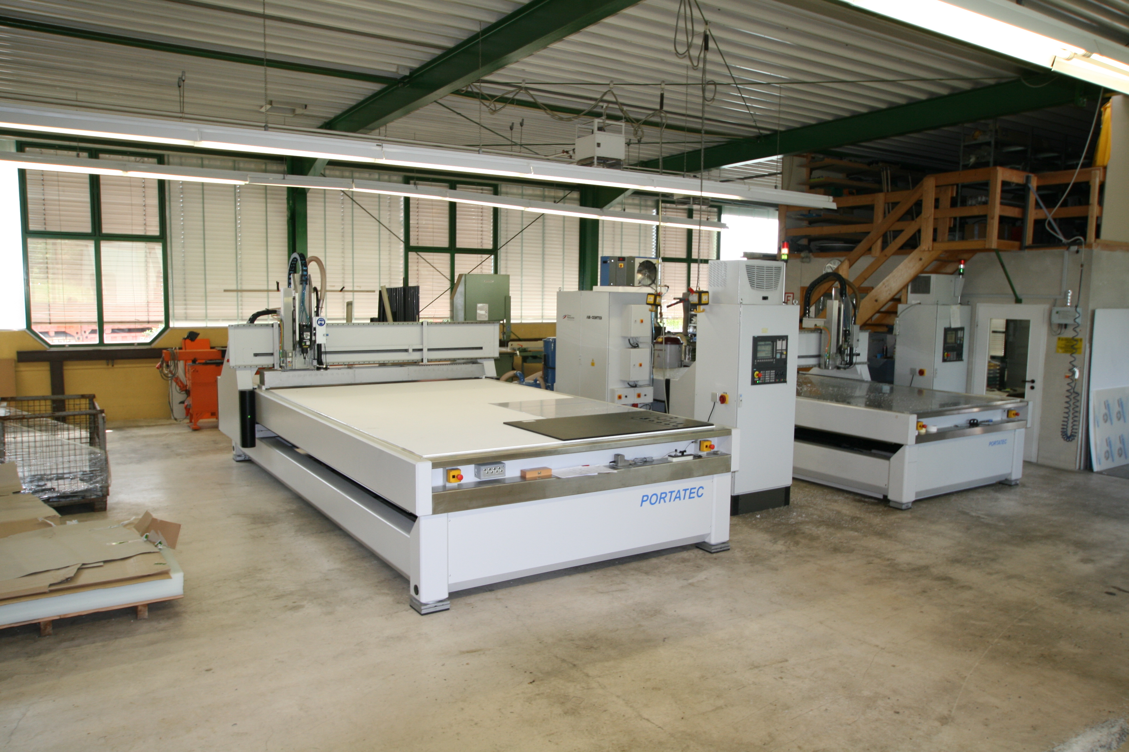 Portalfräsmaschine mit Vakuumspannung