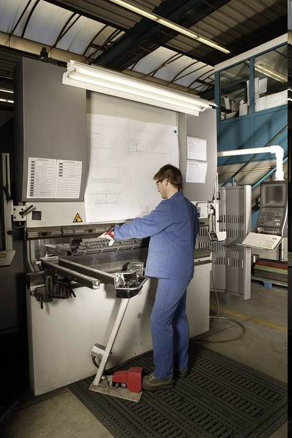 EHT Multipress 225-30