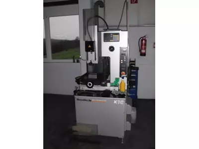 K1C Startlocherodiermaschine