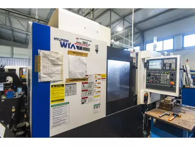 Bearbeitungszentrum F400