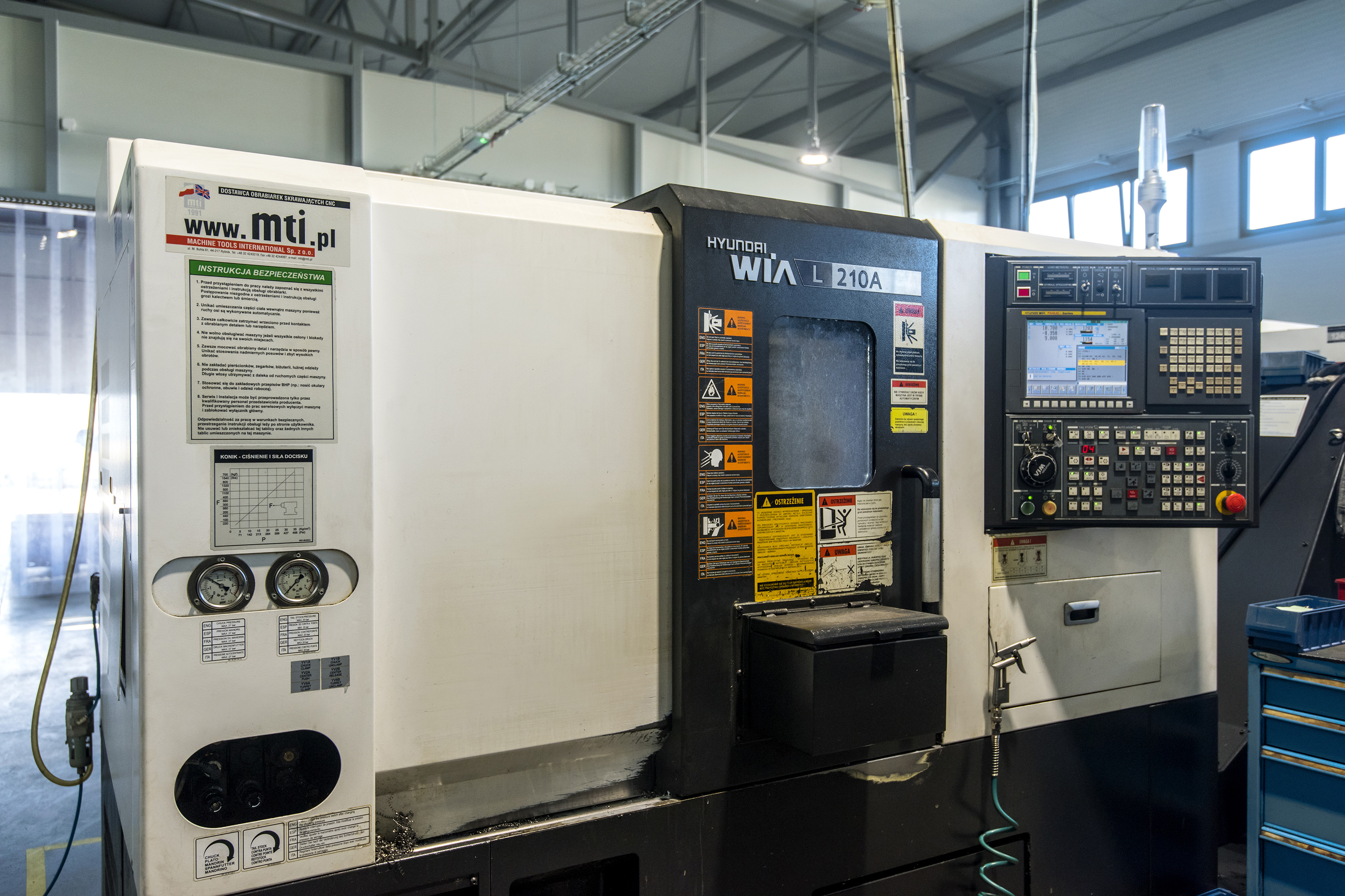 CNC-Drehmaschine Hyundai WIA L230A