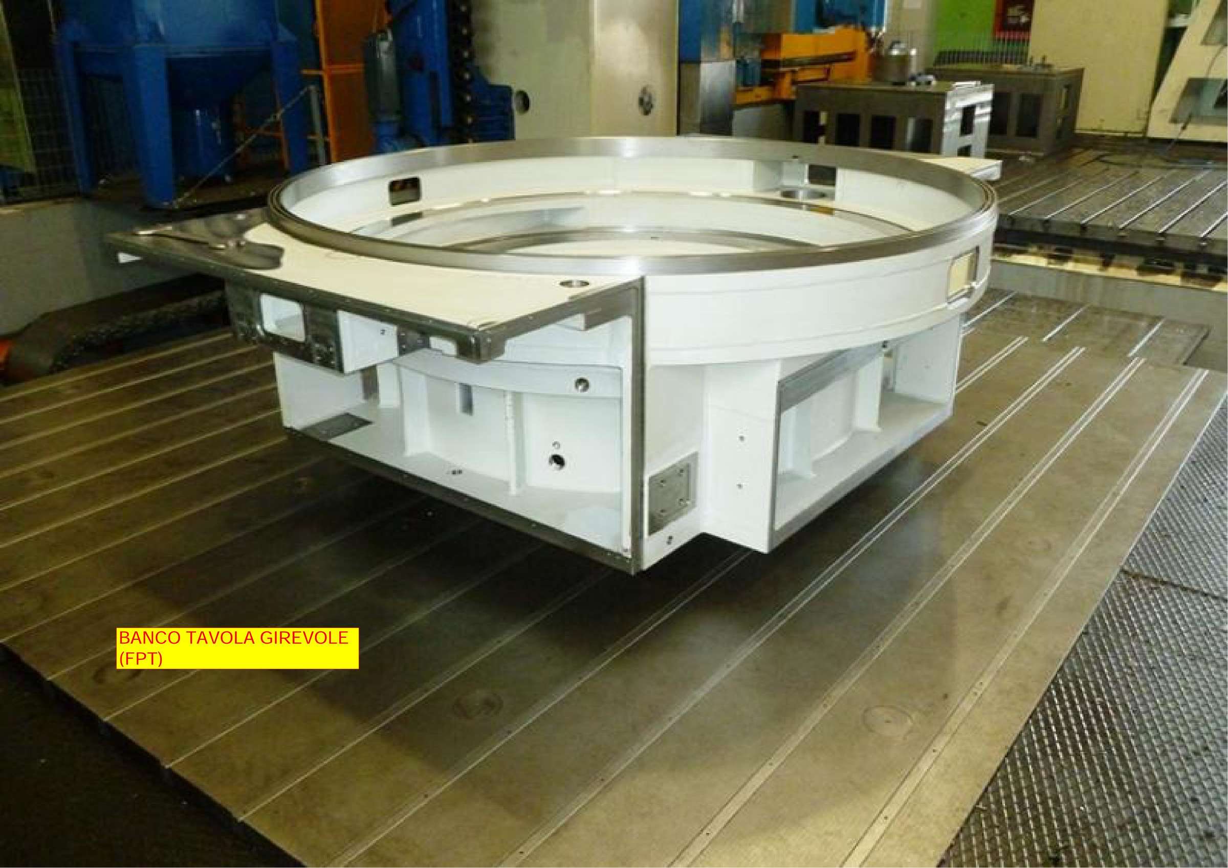 turning desk
