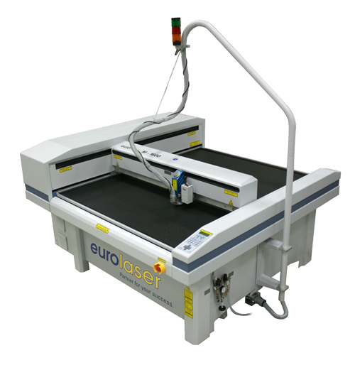 M 1600