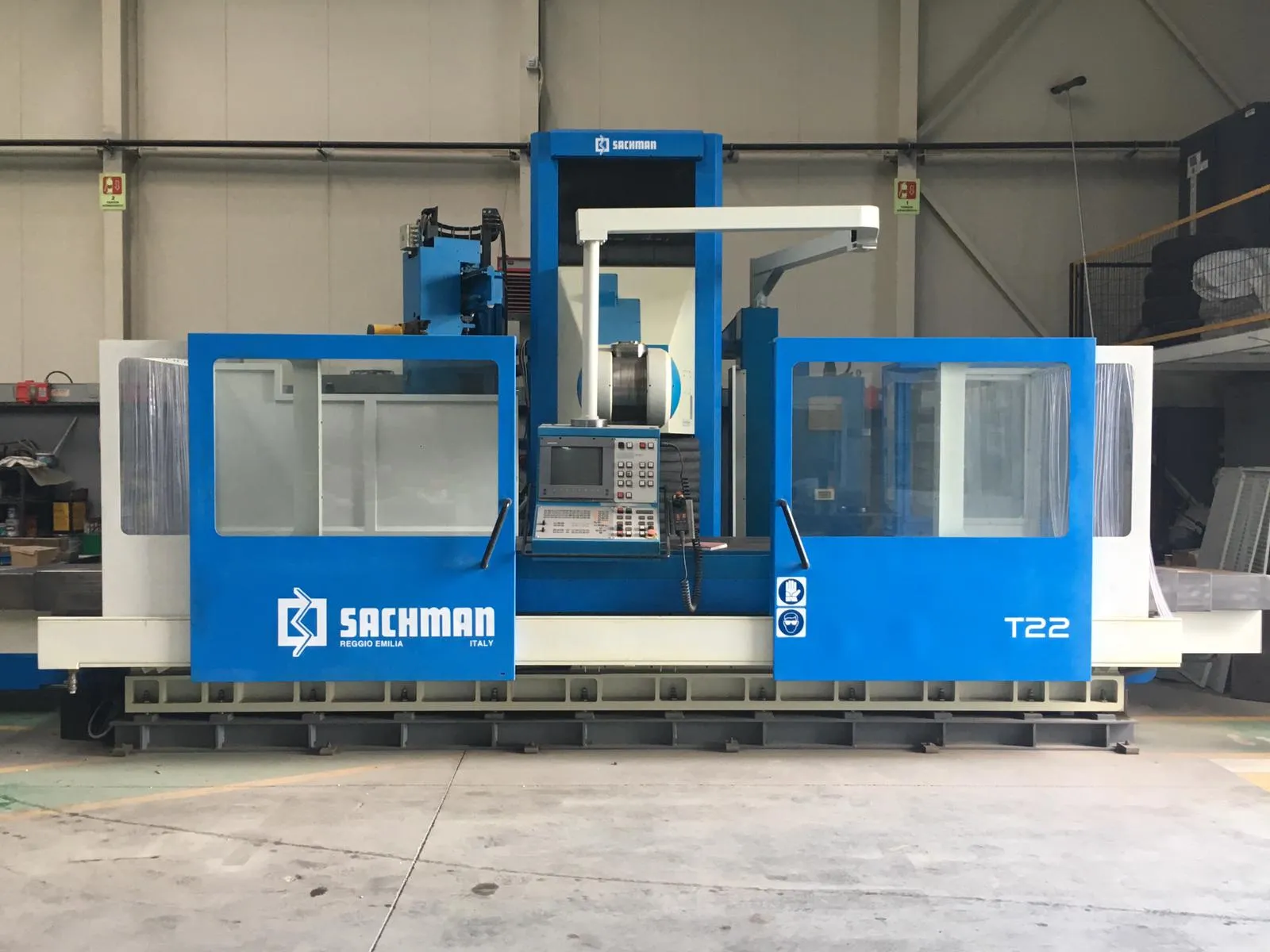 T22 5 Axis Milling Machine