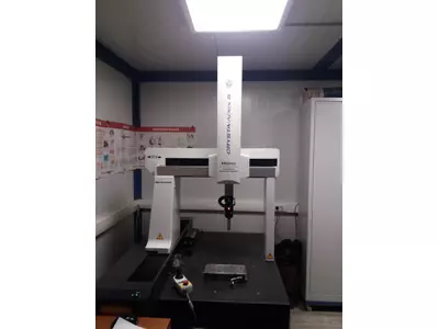 Crysta Apex S 574 (X:705-Y:505-Z:405mm)