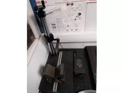 Surface Measuring Device