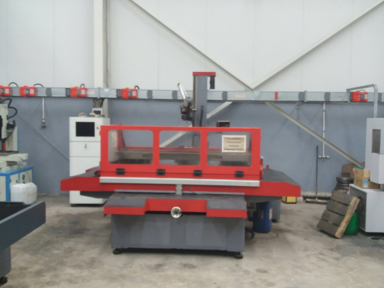 EDM (X:1600-Y:1200-Z:1000mm) Wire Cutting