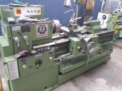 Universal (Ø500x1500mm) TOS Turning Machine