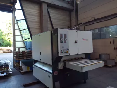 Entgrat- und Schleifmaschine