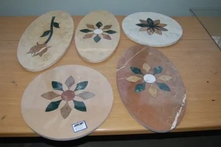 Mamortischplatten mit Intarsien