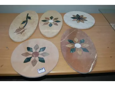 Mamortischplatten mit Intarsien