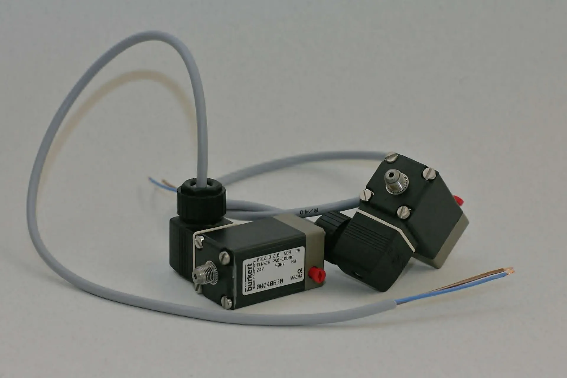 Magnetventil mit Stecker