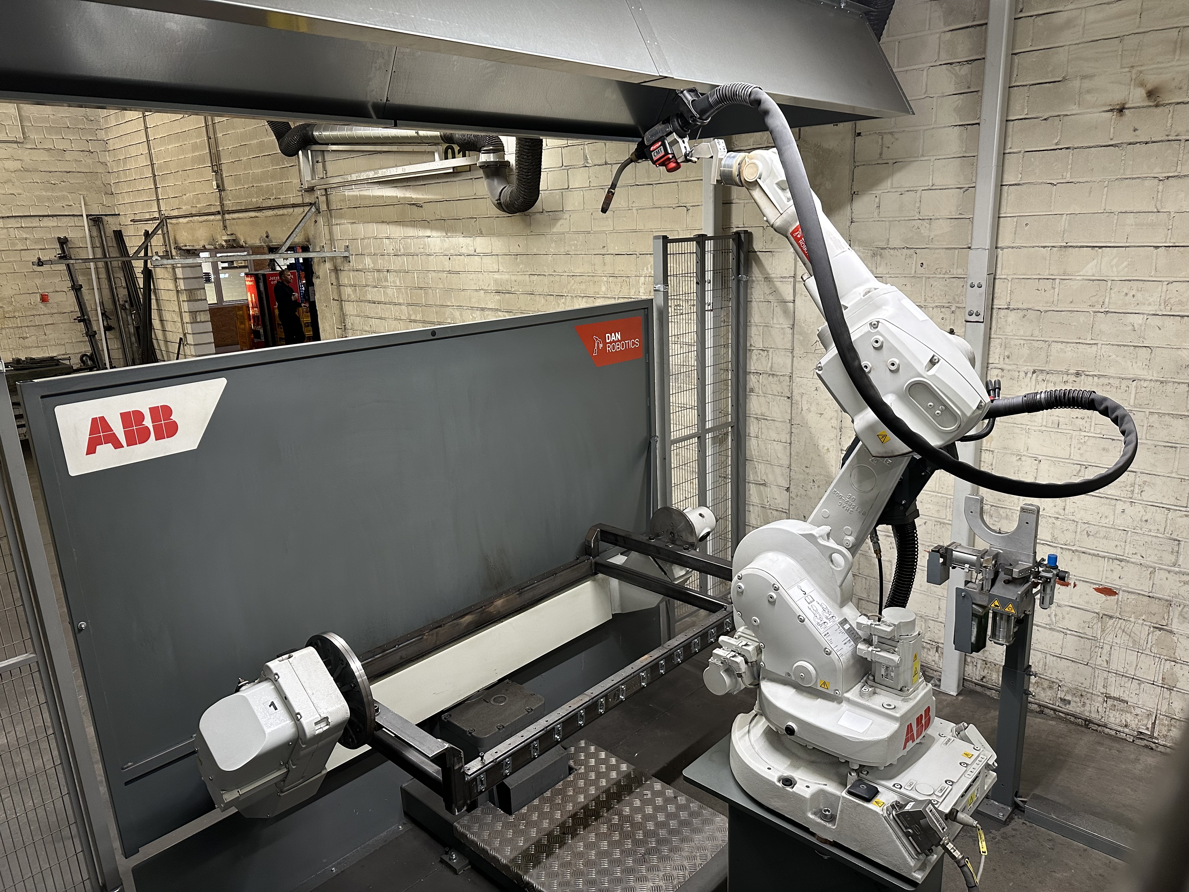 Schweißroboter für Serienteile/Schweißbaugruppen