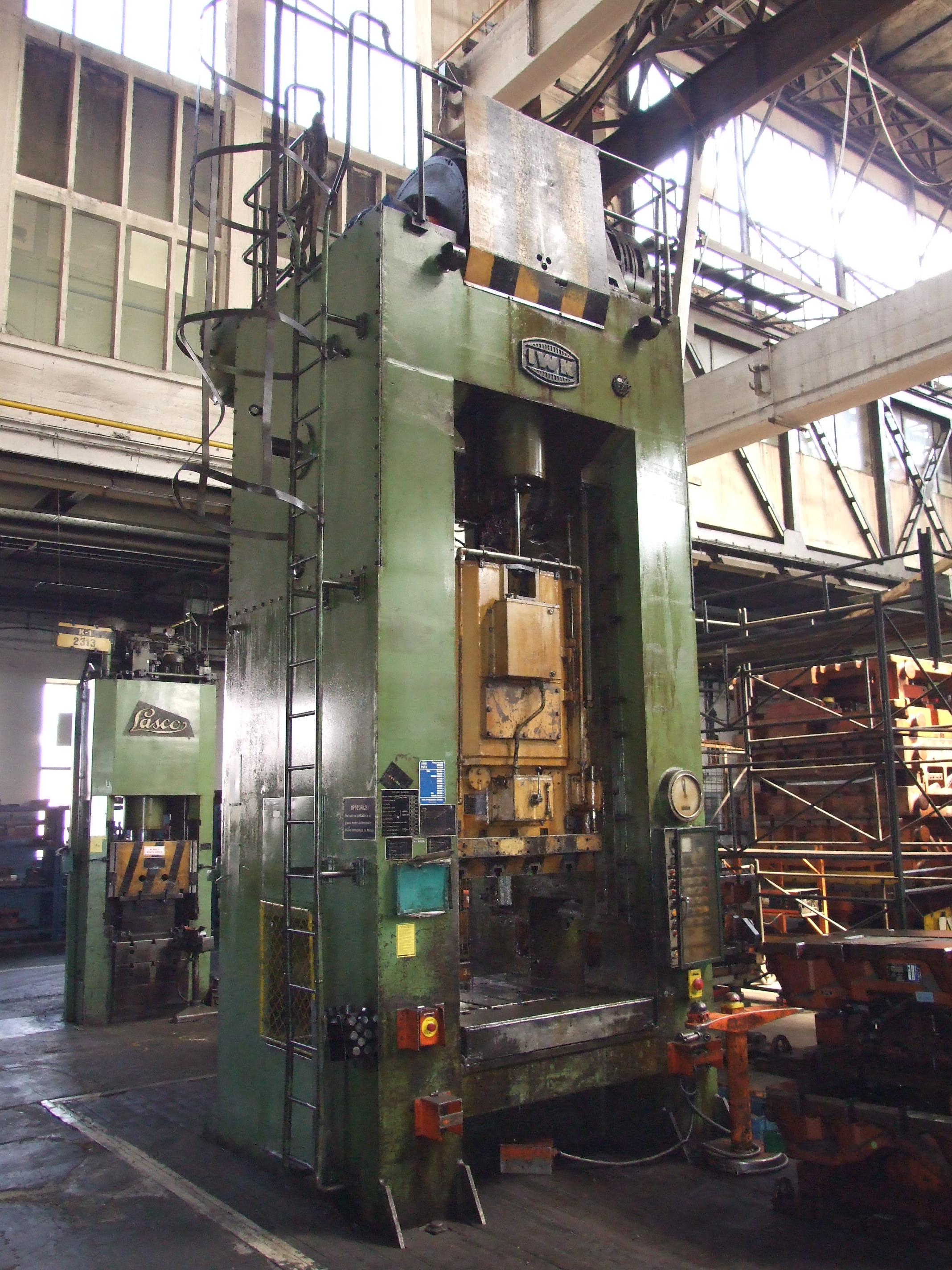 IWK 315 T