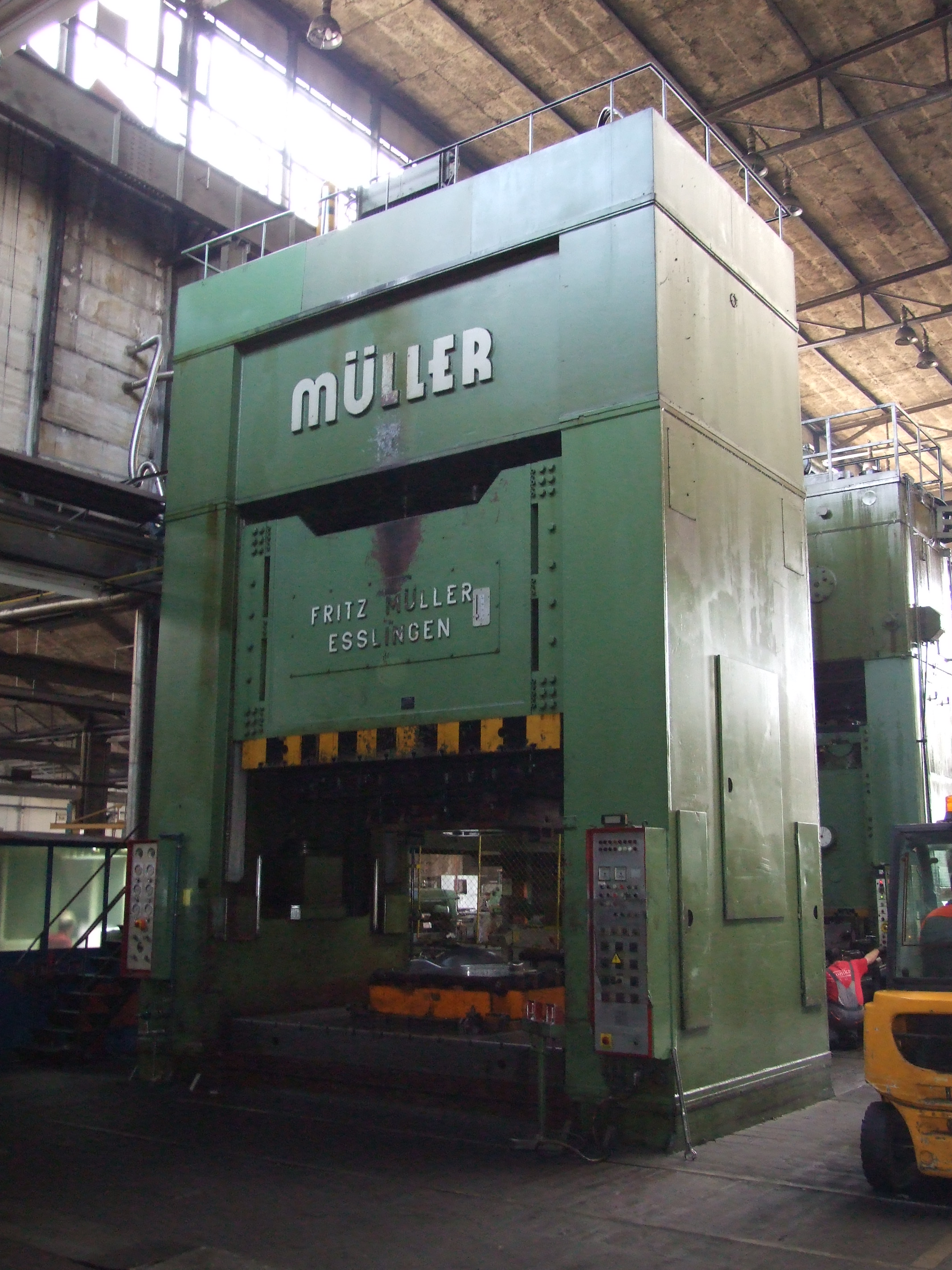 MUELLER 1600T