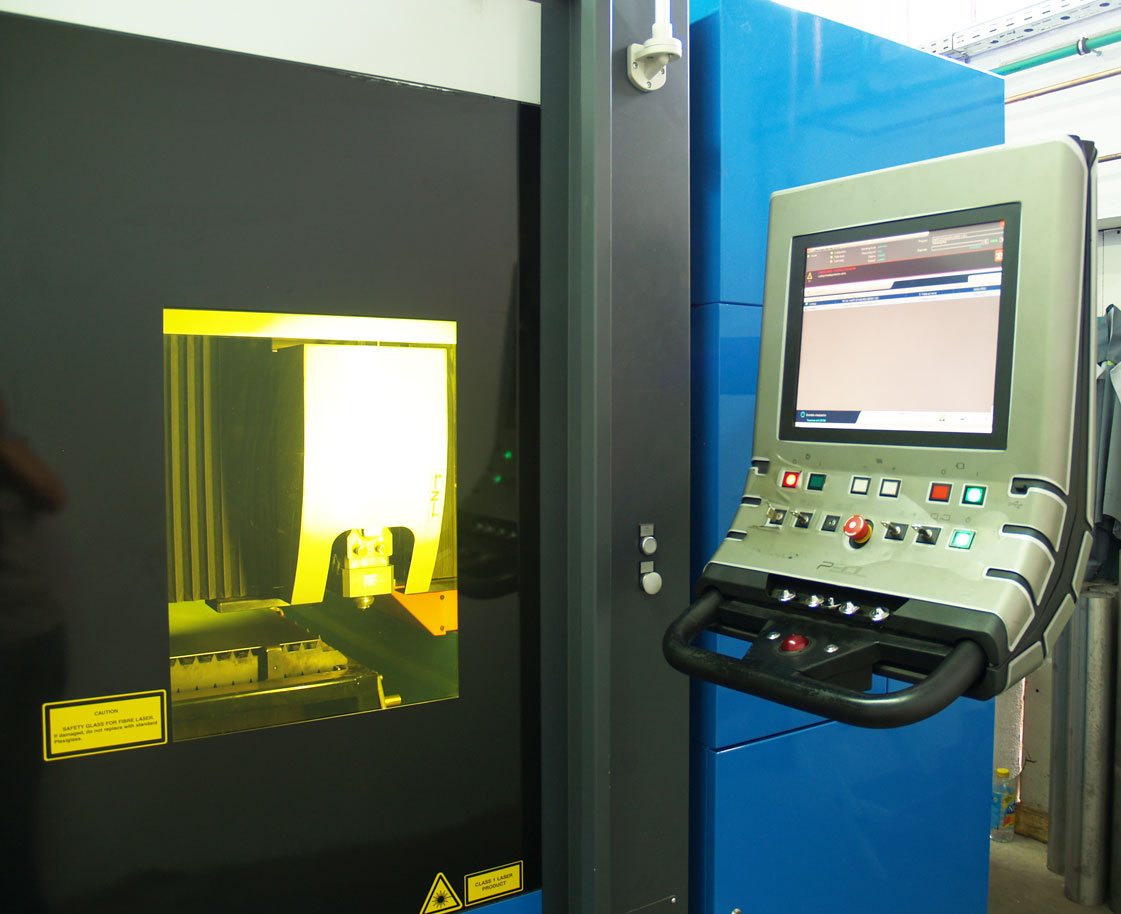 Laser cutting