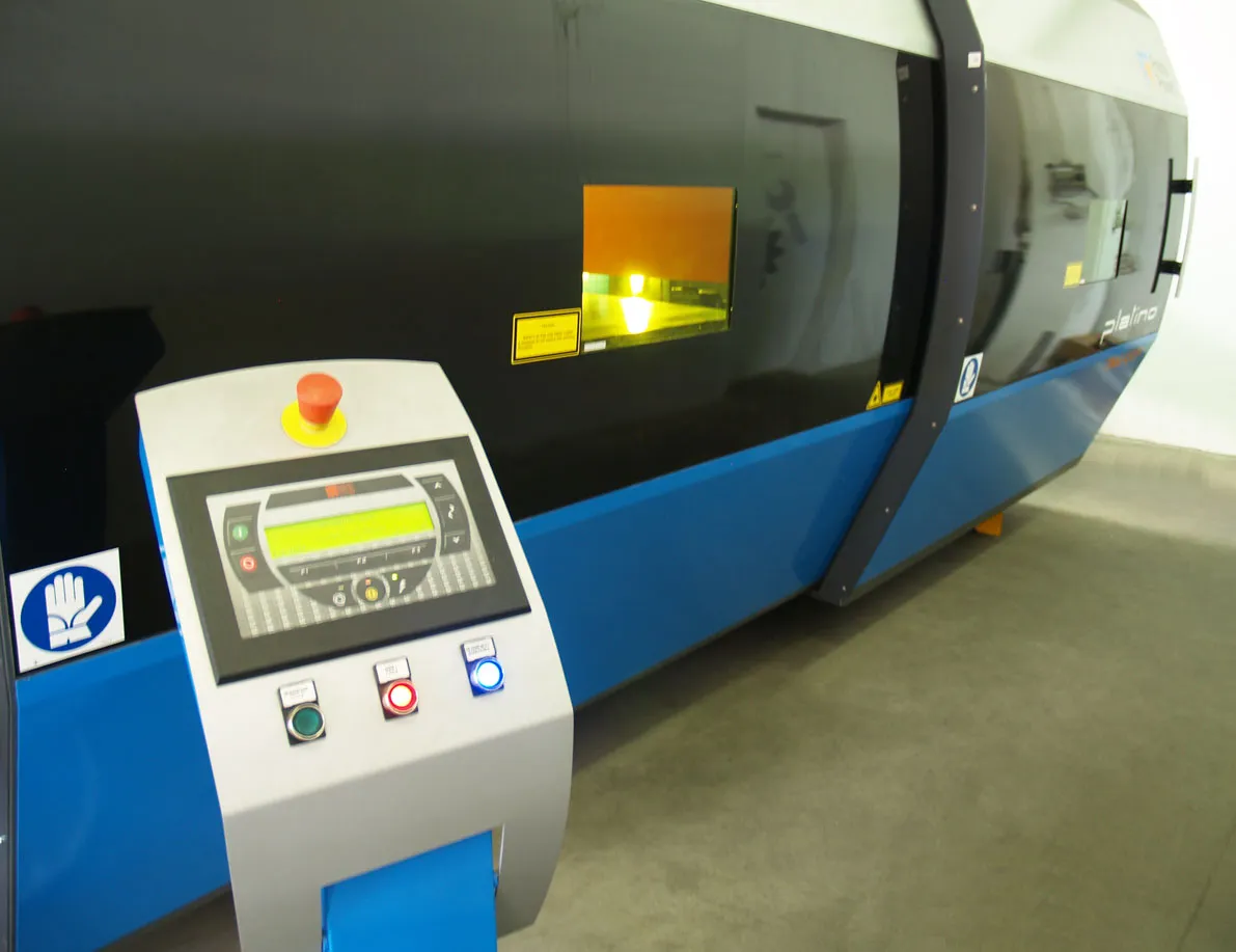 Laser cutting