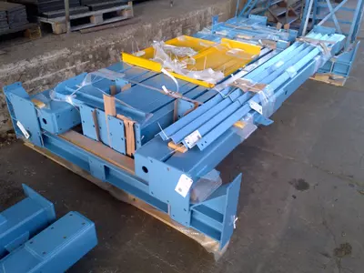 Baupaket Stahlgerüst, versandbereit