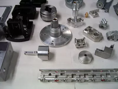 Aluminium extruded industrial profiles