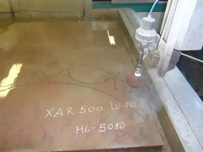 70 mm waterjet cutting