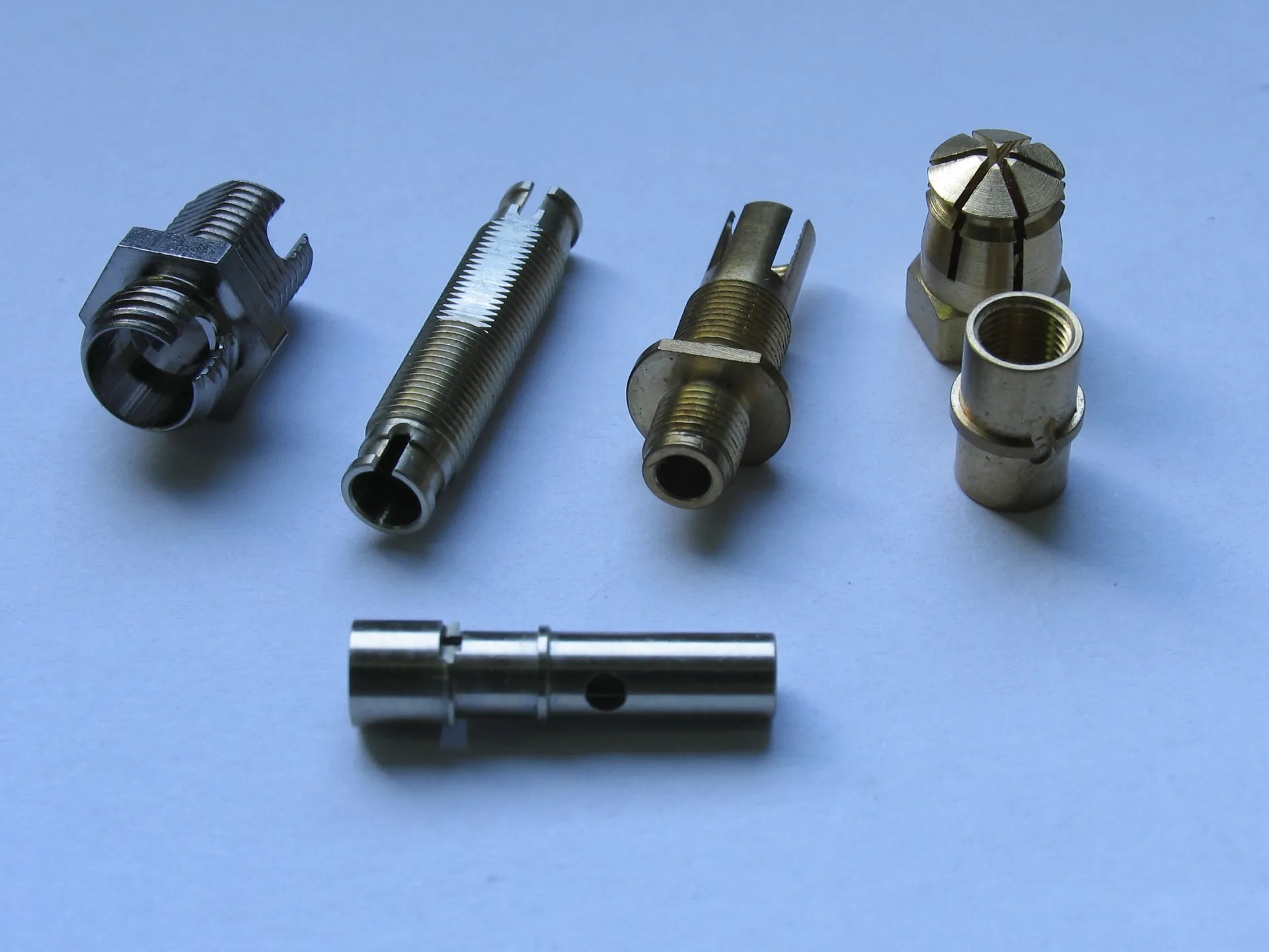 fixing bushing