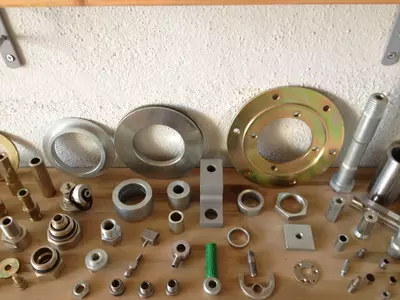 Dreh- und Fraesteile