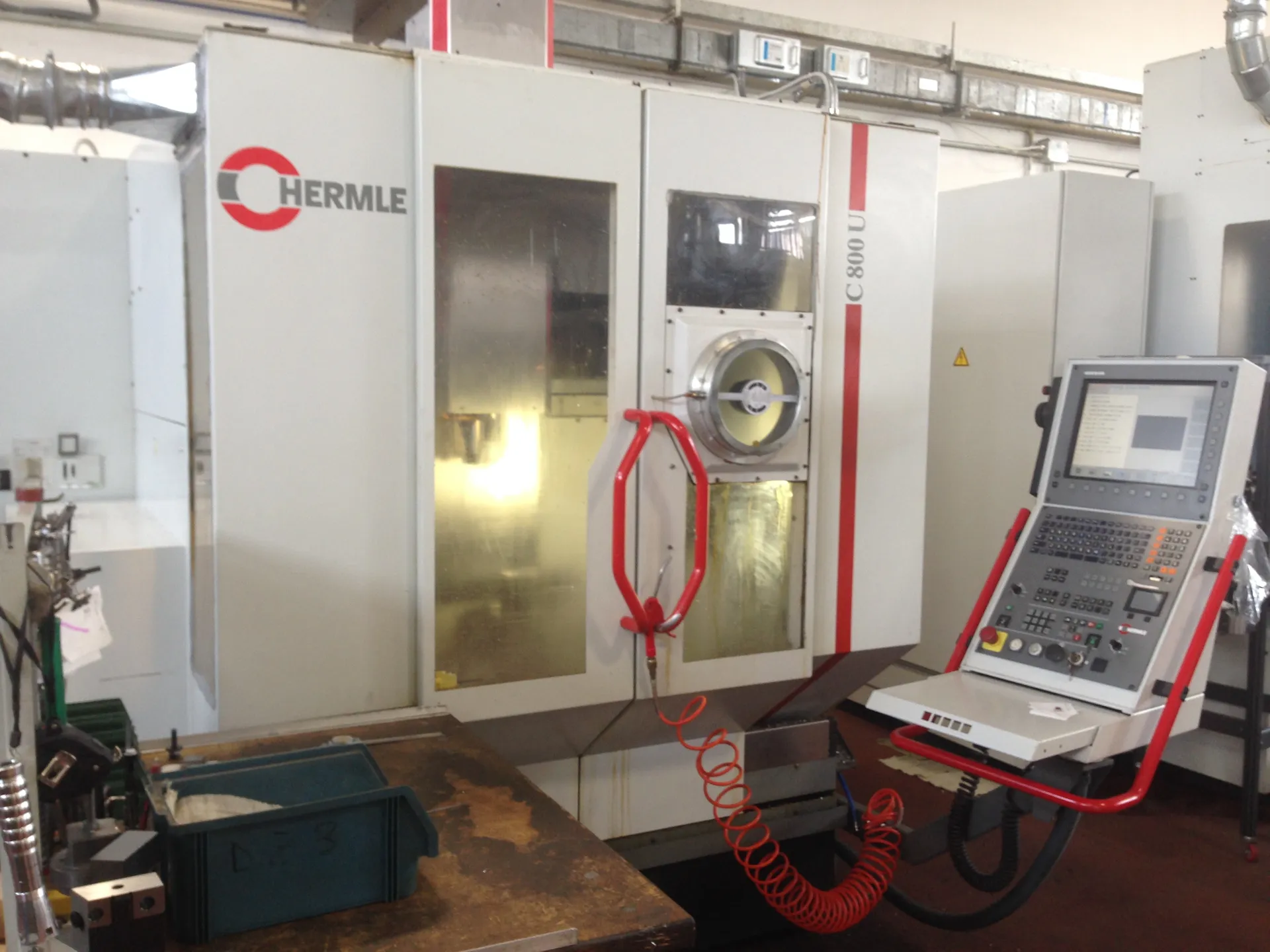 Milling machine