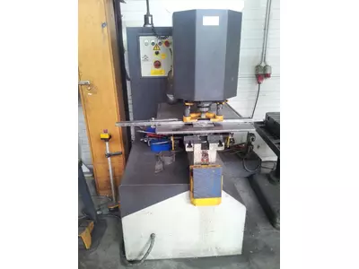 Hydraulische-Presse 65 t.