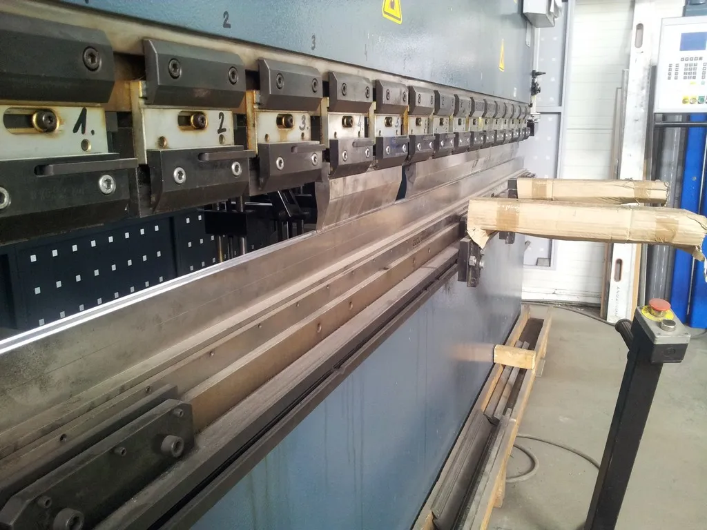 AP 120 t CNC