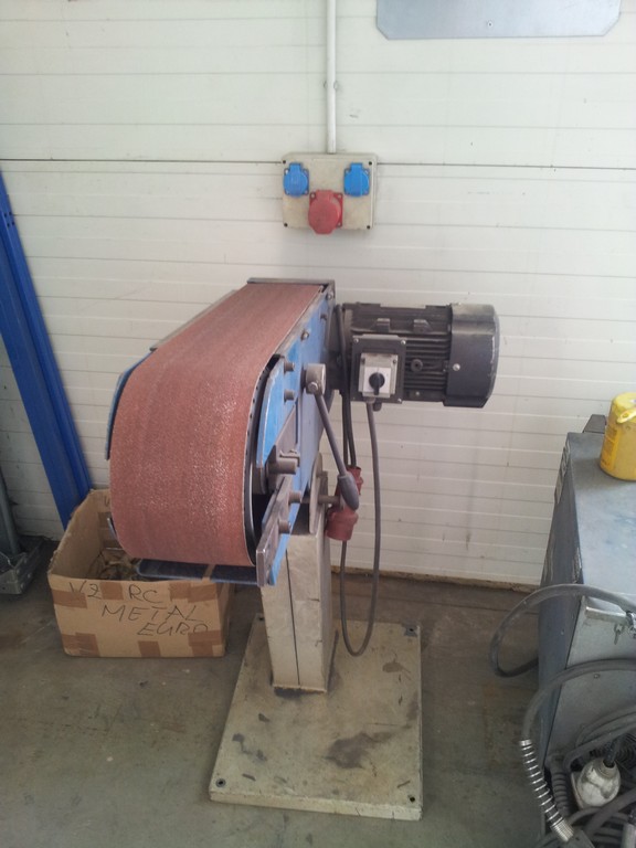 Grinding Machine