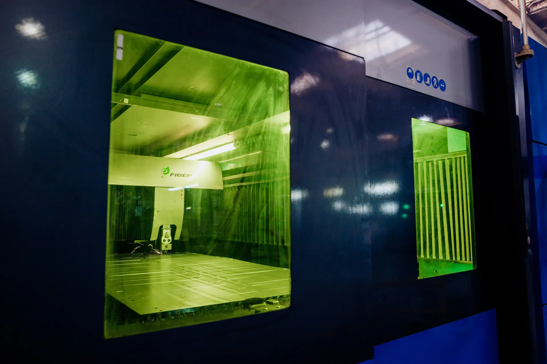 Fiber laser