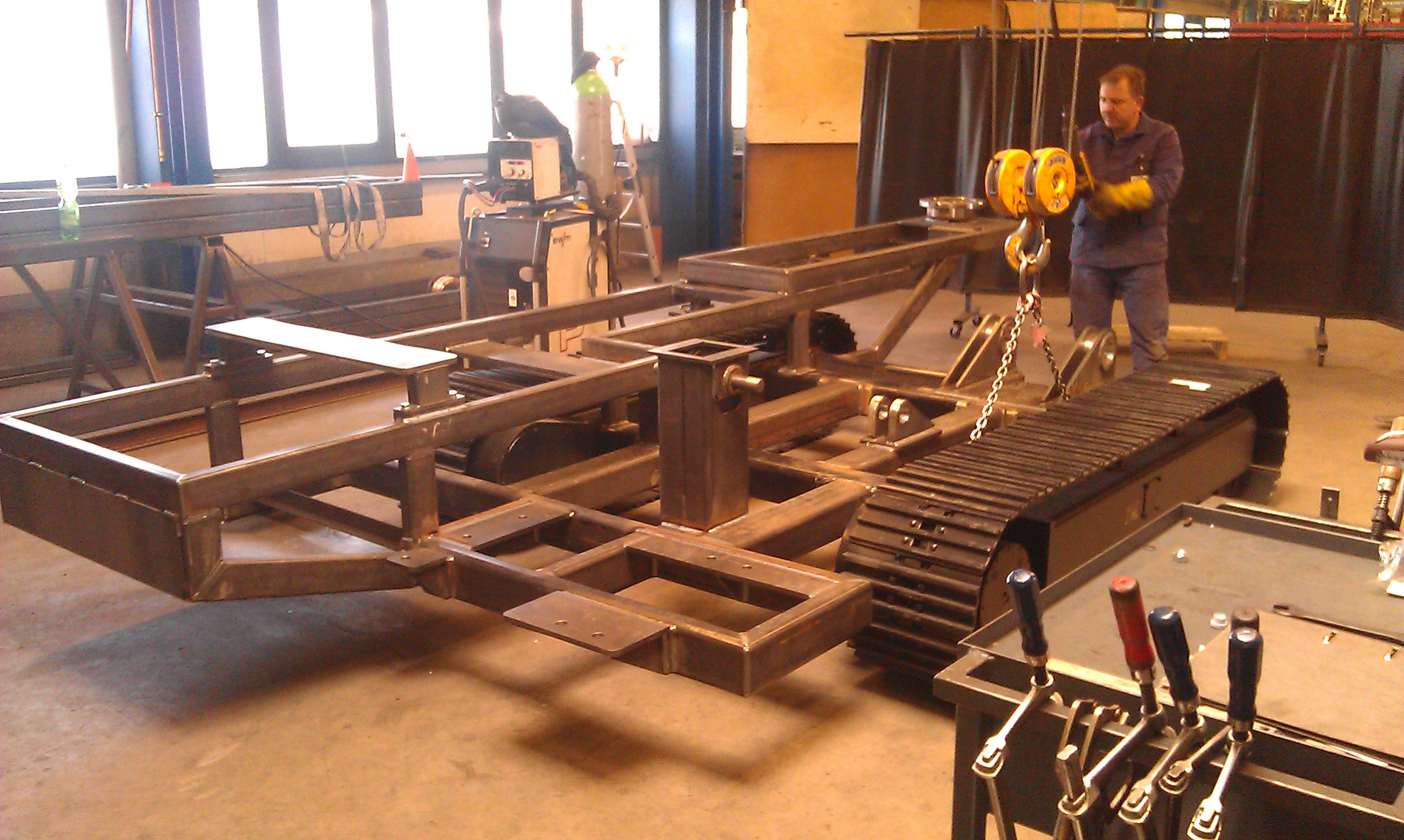 Chassis für mobile Tiefbohreinheit